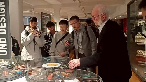 參觀口琴博物館
